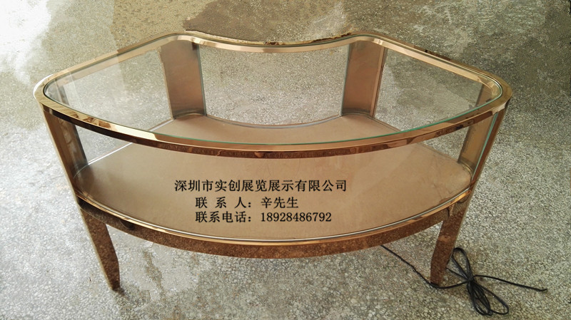 鱦չ